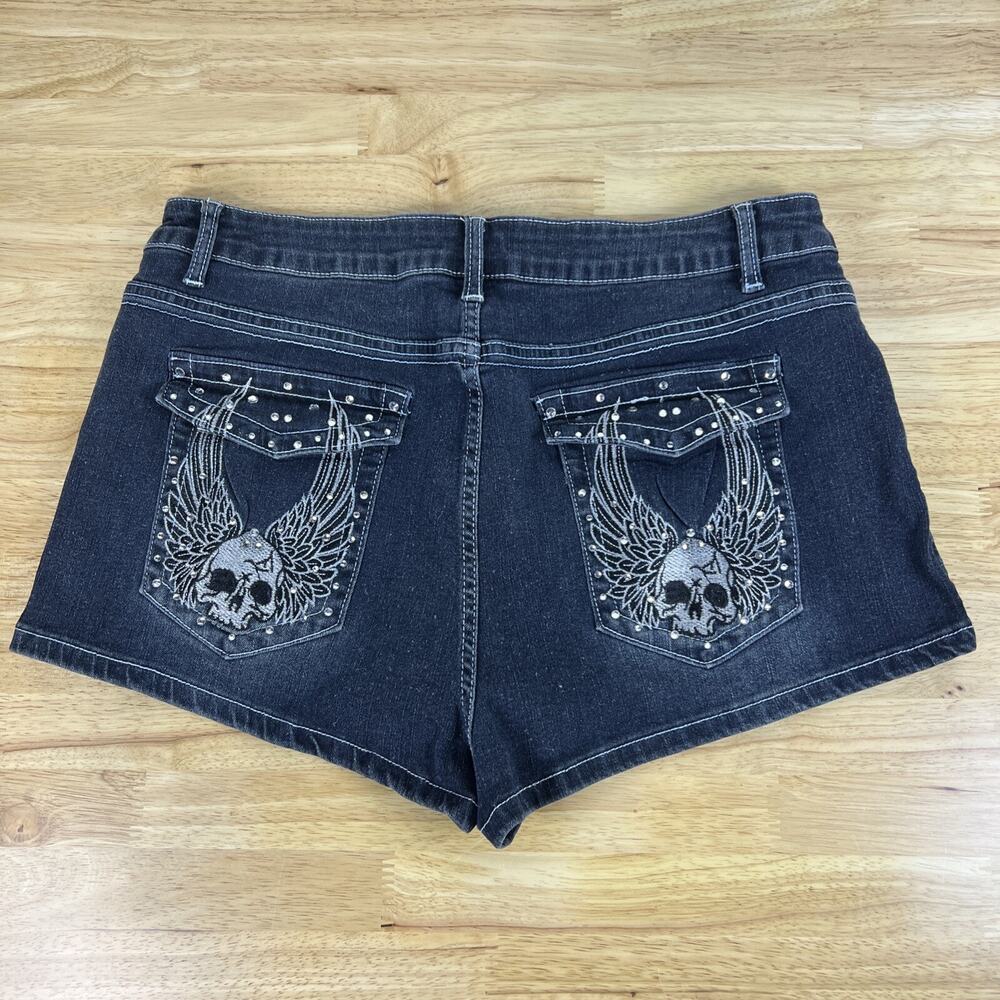 ROMWE Grunge Punk Women's Studded Skull Design Denim Shorts Size XXL Size 14